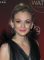Emily Kinney Mouse Pad G1032209