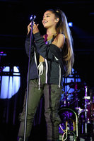 Ariana Grande hoodie #1572042
