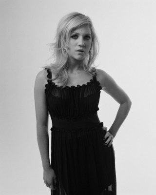 Brittany Snow Poster G104086