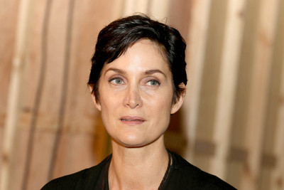 Carrie Anne Moss puzzle G1102720