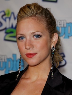 Brittany Snow puzzle G115569