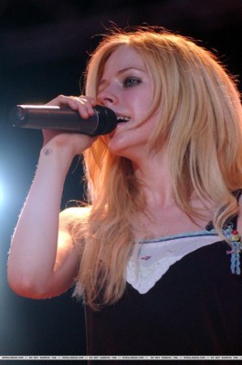 Avril Lavigne magic mug #G118499