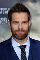 Geoff Stults Mouse Pad G1209393