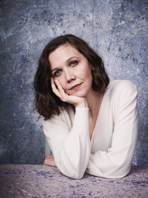 Maggie Gyllenhaal Mouse Pad G1241904