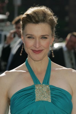 Brenda Strong poster with hanger