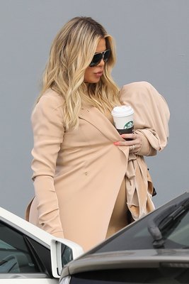 Khloe Kardashian magic mug #G1429935