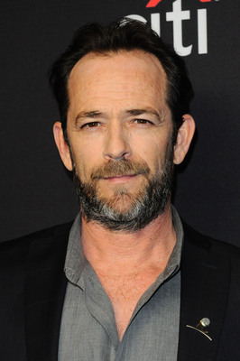 Luke Perry puzzle G1436823