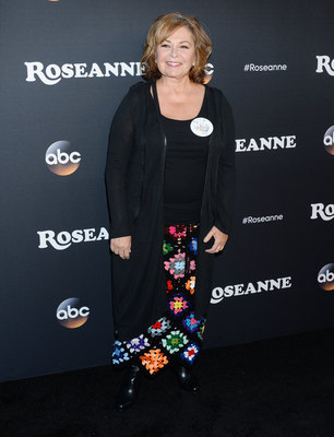 Roseanne Barr puzzle G1439297