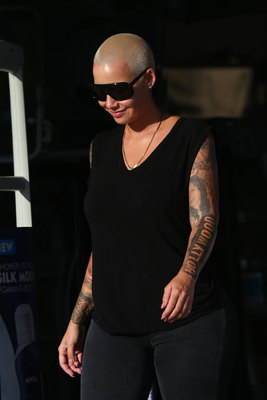 Amber Rose Stickers G1450818