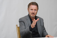 Liam Neeson magic mug #G1461855