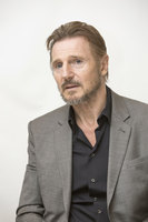 Liam Neeson magic mug #G1461864