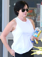 Shannen Doherty tote bag #G1466714