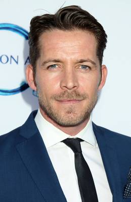 Sean Maguire Poster G1489514