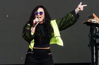 Demi Lovato hoodie #2072562