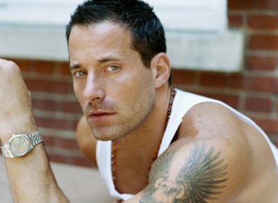 Johnny Messner Stickers G154386