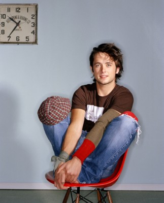 Justin Chatwin Poster G154489