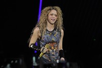 Shakira t-shirt #2094760