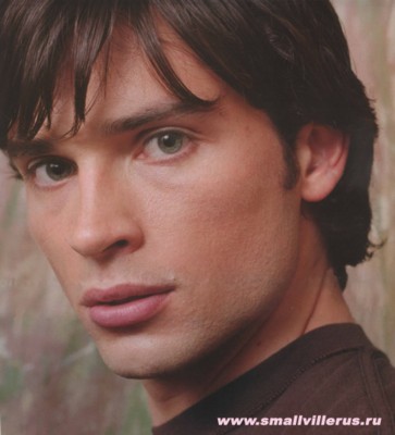 Tom Welling puzzle G157250