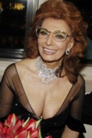 Sophia Loren magic mug #G157991