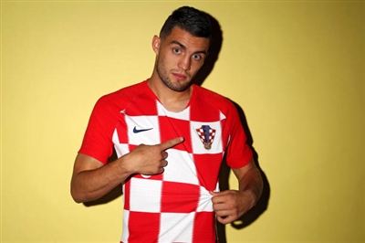 Mateo Kovacic poster with hanger