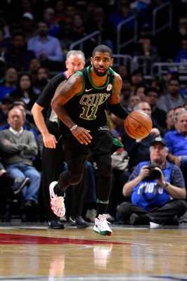 Kyrie Irving Poster G1651933