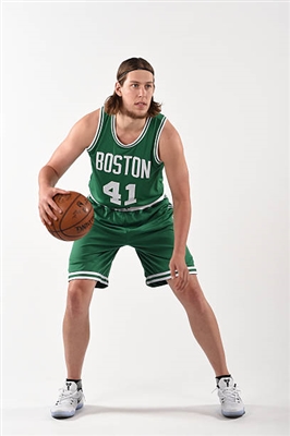 Kelly Olynyk poster with hanger