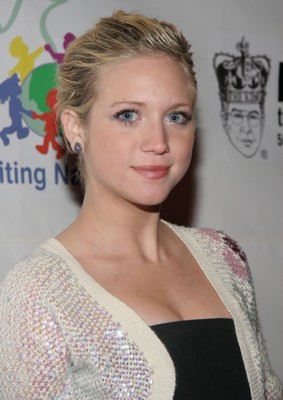 Brittany Snow Poster G167749