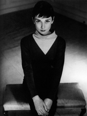 Audrey Hepburn tote bag #G168736