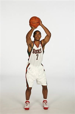 Ramon Sessions Poster G1687886