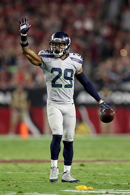 Earl Thomas poster with hanger