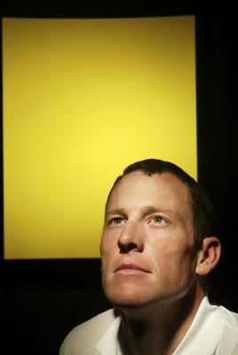 Lance Armstrong Poster G1886151