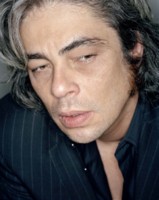 Benicio Del Toro magic mug #G199964