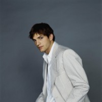 Ashton Kutcher Longsleeve T-shirt #205975