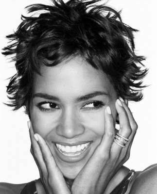 Halle Berry Stickers G226680
