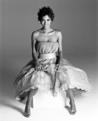 Halle Berry Poster G226682