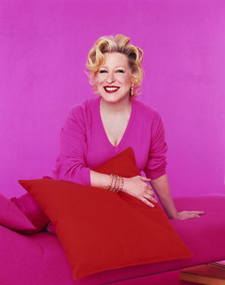 Bette Midler Mouse Pad G2273284