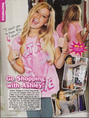 Ashley Tisdale Poster G228320