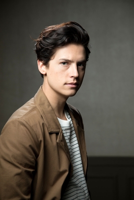 Cole Sprouse Poster G2293889