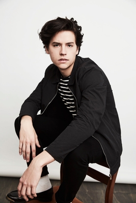 Cole Sprouse Poster G2293900