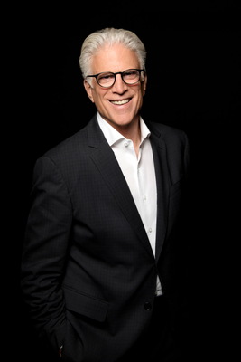Ted Danson Poster G2298330