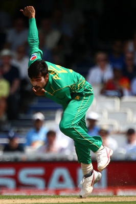 Mohammad Amir poster with hanger