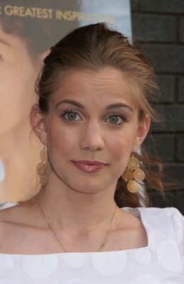 ANNA CHLUMSKY Poster G234201