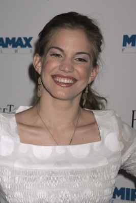 ANNA CHLUMSKY Poster G234203