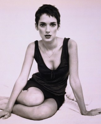 Winona Ryder Mouse Pad G238827