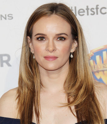 Danielle Panabaker Stickers G2404739