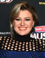 Kelly Clarkson tote bag #G2410268