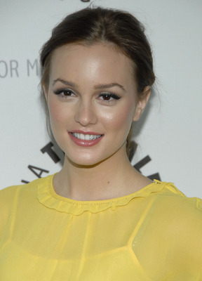 Leighton Meester tote bag #G2411970