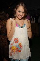 Miley Cyrus Longsleeve T-shirt #262214