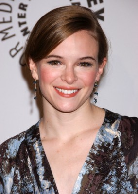 Danielle Panabaker Stickers G245530