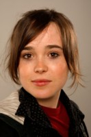 Ellen Page Mouse Pad G245877